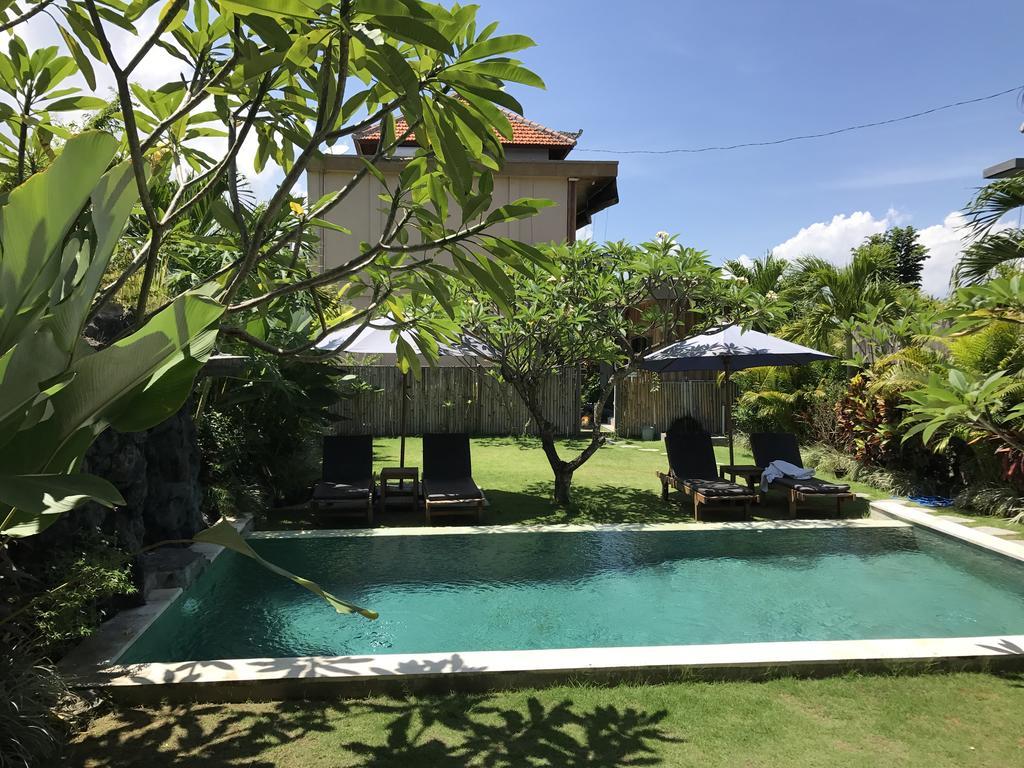 Koming Guest House Canggu  Exterior photo