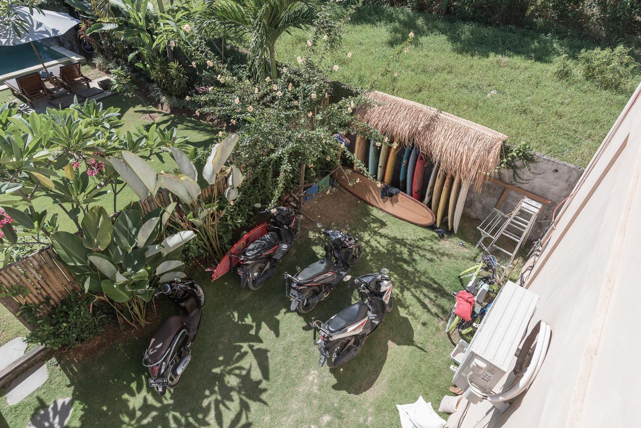 Koming Guest House Canggu  Exterior photo