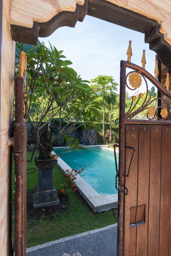 Koming Guest House Canggu  Exterior photo