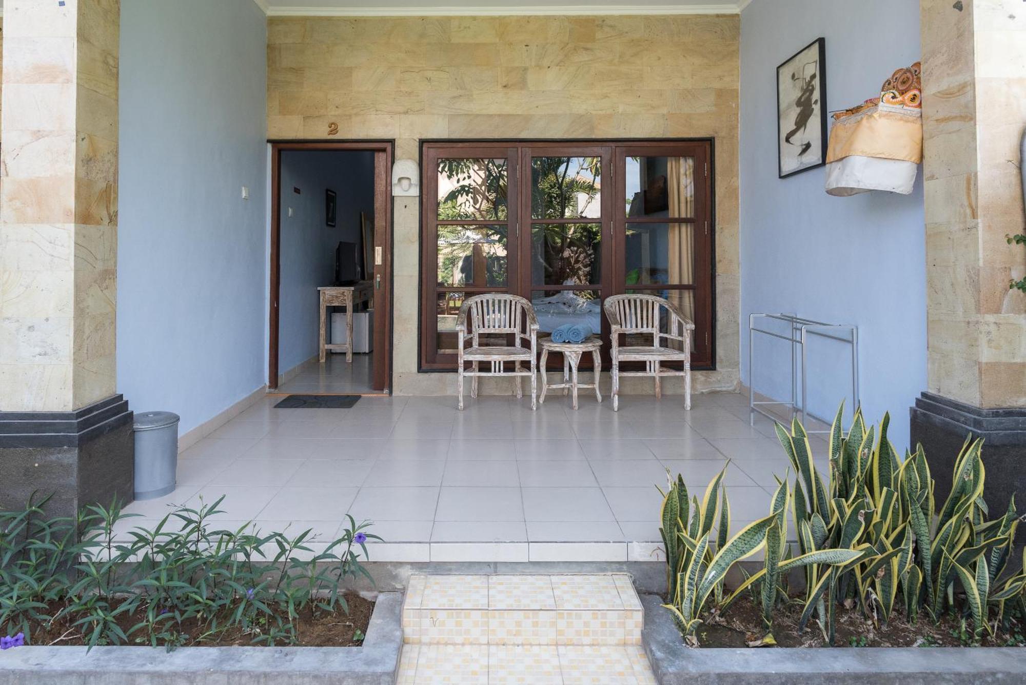 Koming Guest House Canggu  Exterior photo