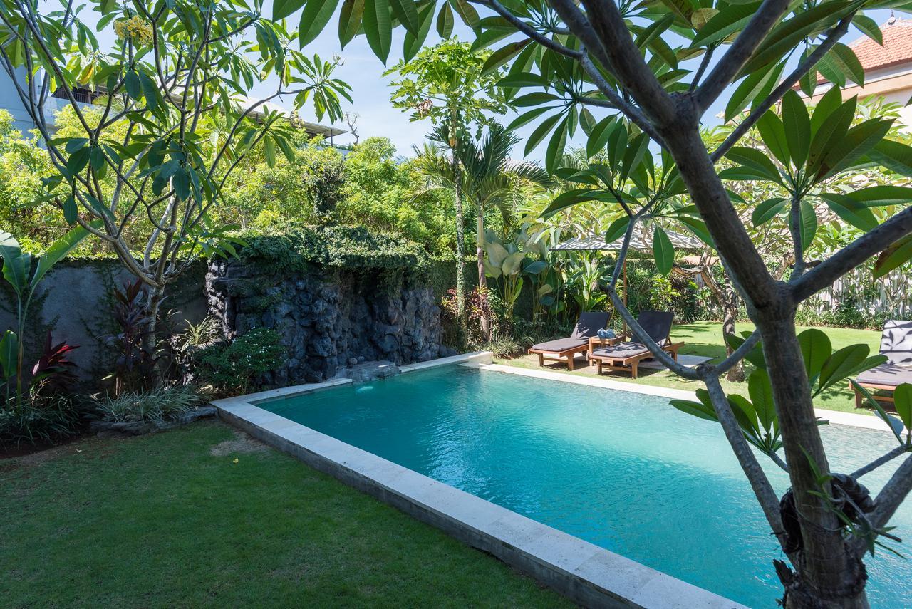 Koming Guest House Canggu  Exterior photo